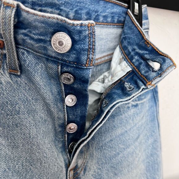 501 Levi’s skinny high waist distressed size W24 L28 - Picture 6 of 15